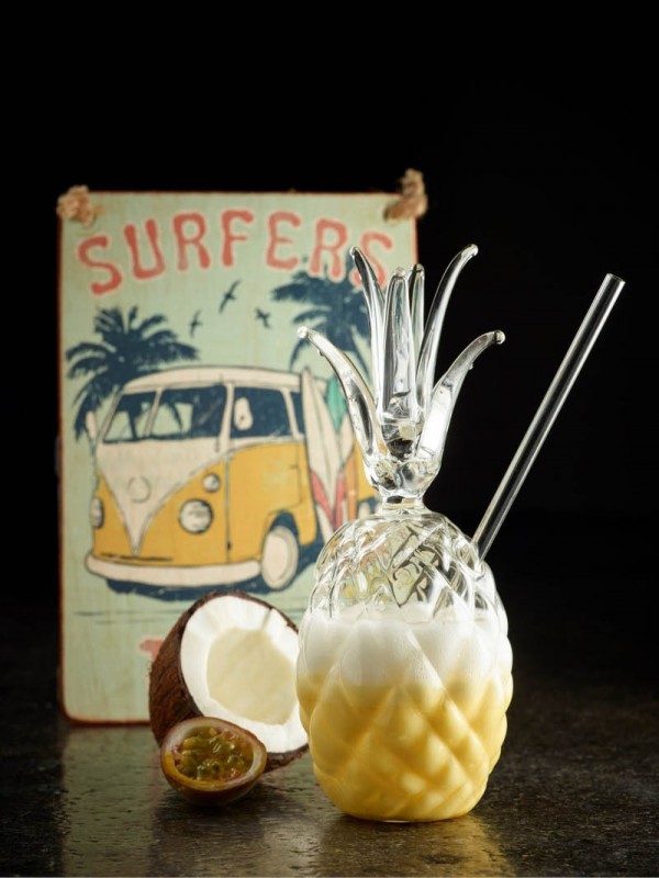 Summer Cocktail with Cocktail-Foam Cocoa & Yuzu