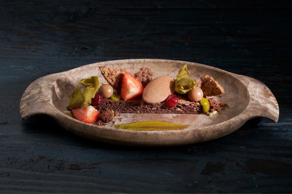 Dessert with Chocolate and Crunchy Nut Pistachio