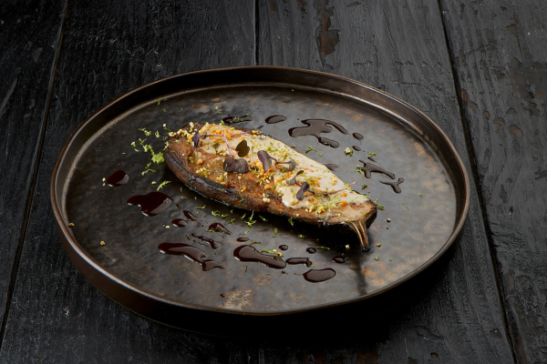 Puffed aubergine with tahini sauce