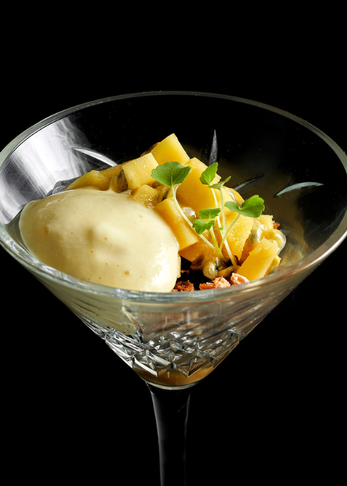 Exotic cheesecake dessert