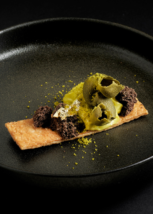 Feuilletée Karamel met pistachio